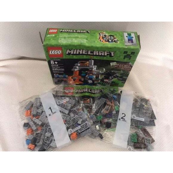 LEGO 21113 Minecraft The Cave - Steve Zombie Spider - Picture 7 of 7